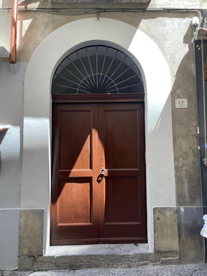 Apartment Giuliani Σορέντο Εξωτερικό φωτογραφία